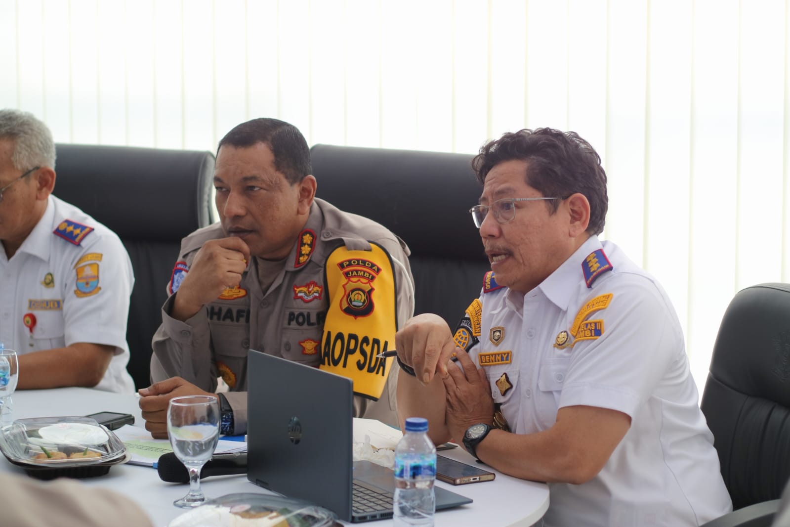 Operasi Keselamatan Siginjai 2025, Ditlantas Polda Jambi Gelar Rapat Koordinasi bersama Stakeholder terkait Kelancaran Arus dan Perbaikan Sarpras Jalan