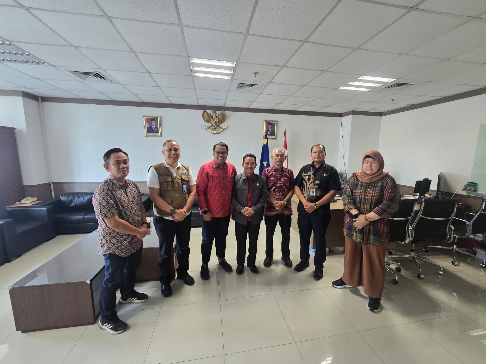Jemput Dana Rp222 Miliar ke BNPB, DPRD Usman Khalik Kawal Perbaikan Jalan Rusak di Muaro Jambi