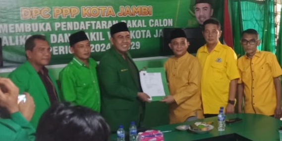 Usai Daftar ke PPP, Budi Setiawan sebut Butuh Diusung Partai Agamis Sebagai Penuntun