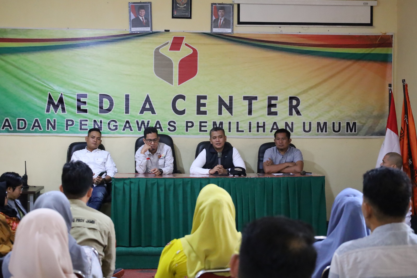 Jelang PSU Bungo, Bawaslu Jambi Minta Pengawas Adhoc Jaga Profesionalitas dan Netralitas