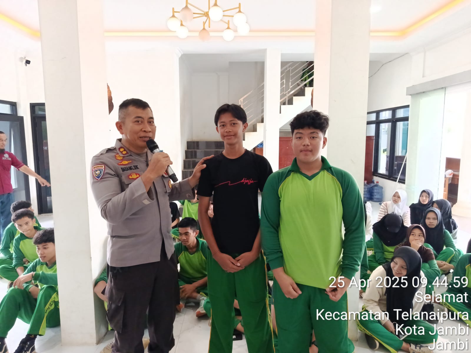 Pelajar Hebat, Bebas dari Narkoba, Judol, Bullying, dan Geng Motor, Ditbinmas Polda Jambi Tegaskan Komitmen Harkamtibmas di SMAS Adhyaksa 1
