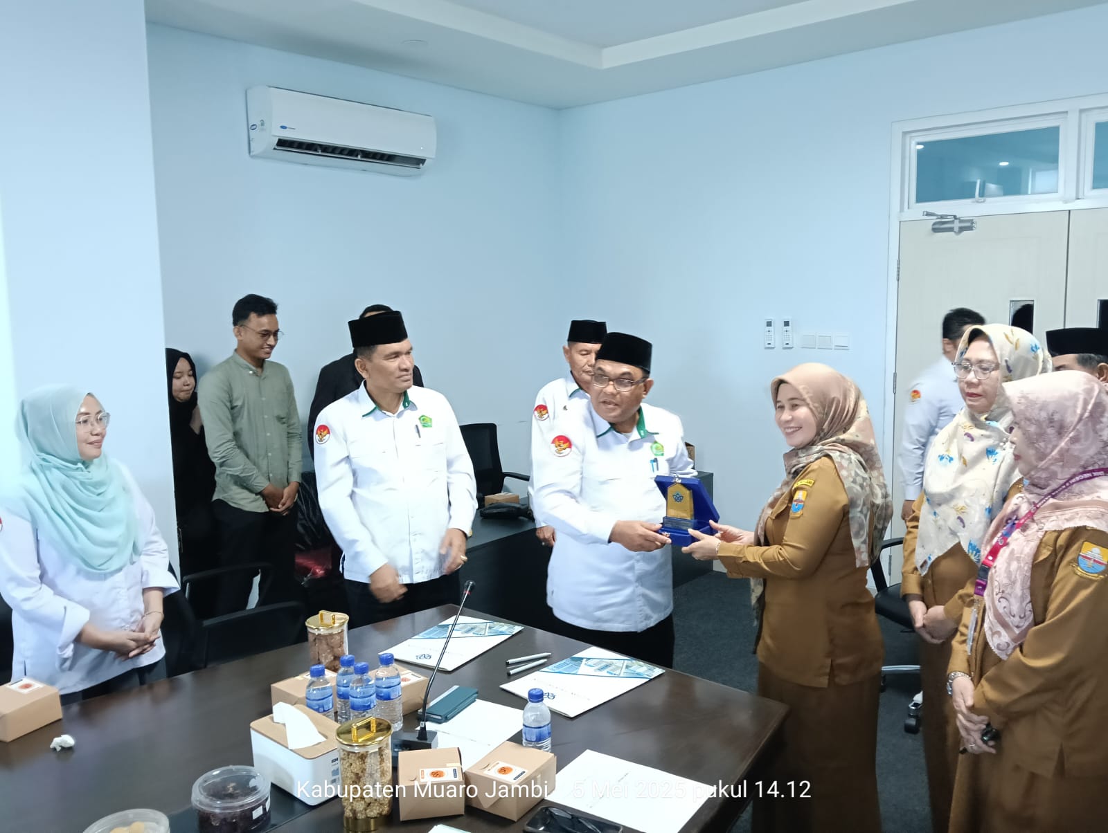 Perdana SMKN 2 Kota Jambi Jalin MoU dengan UIN dan  Yayasan Garuda Foundation Center, Siapkan Siswa Jadi SDM Unggul Berbahasa Asing