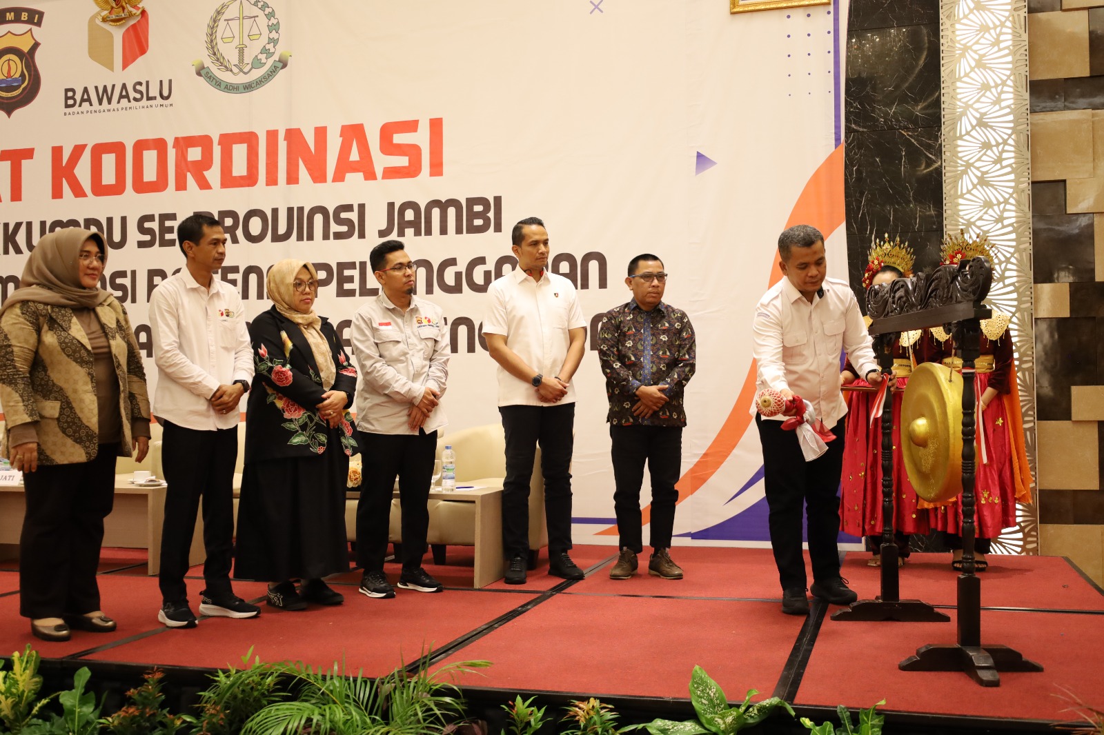 Jelang Tahapan Pencalonan, Bawaslu Jambi Gelar Rakor Sentra Gakkumdu