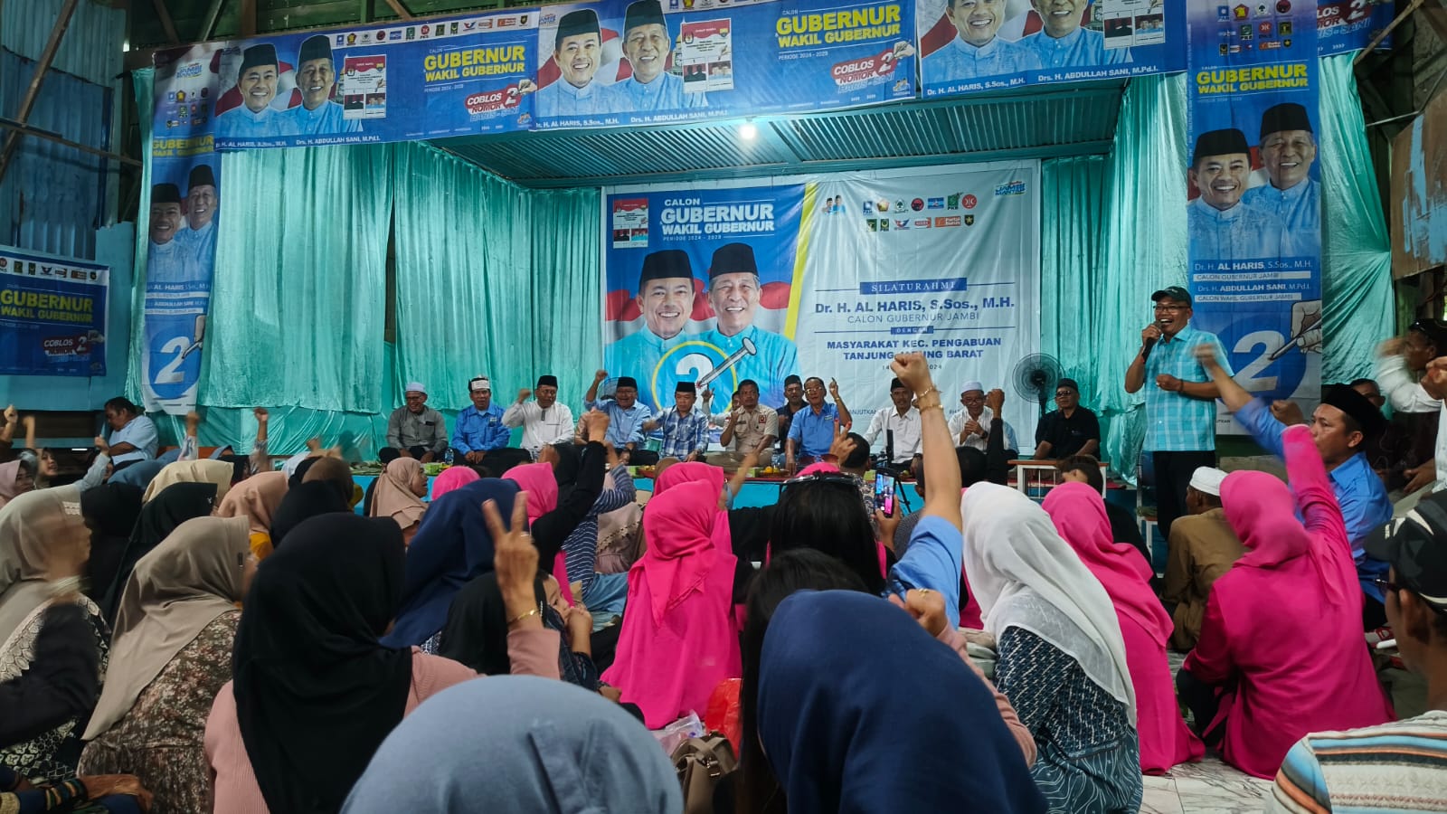 Silaturahmi Bersama Warga Pengabuan, H Assek: Terima Kasih Pak Haris Sudah Bangun Jalan Teluk Nilau-Senyerang