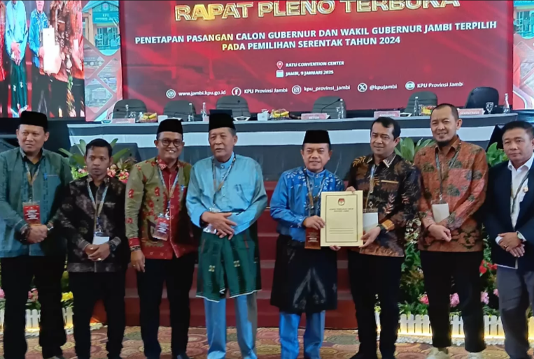 KPU Tetapkan Al Haris-Abdullah Sani Gubernur dan Wakil Gubernur Jambi Terpilih