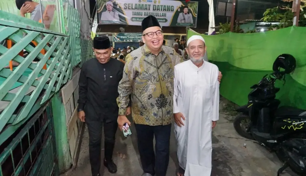 Ketua DPRD Kota Jambi dan Anggota Hadiri Maulid Nabi di Majelis Nurul Istiqomah, Pererat Silaturahmi Dengan Warga