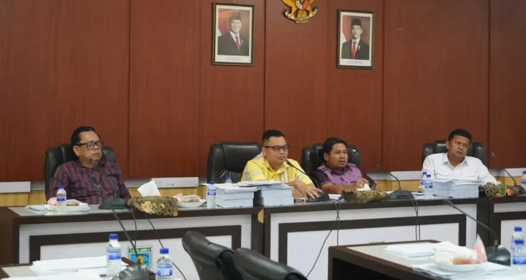 Banggar DPRD Kota Jambi Gelar Rapat Perubahan APBD 2026, Kemas Faried Minta Program Beri Dampak Nyata